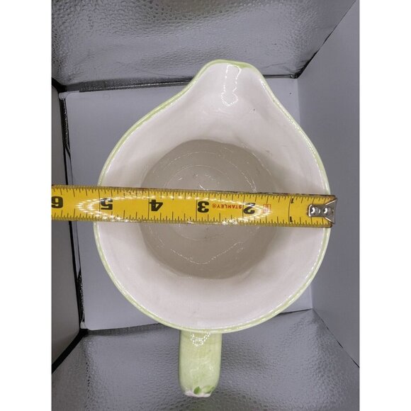 HARRY & DAVID Embossed Pink Butterflies Flowers Ceramic 2 Qt Beverage Pitcher - Picture 5 of 5